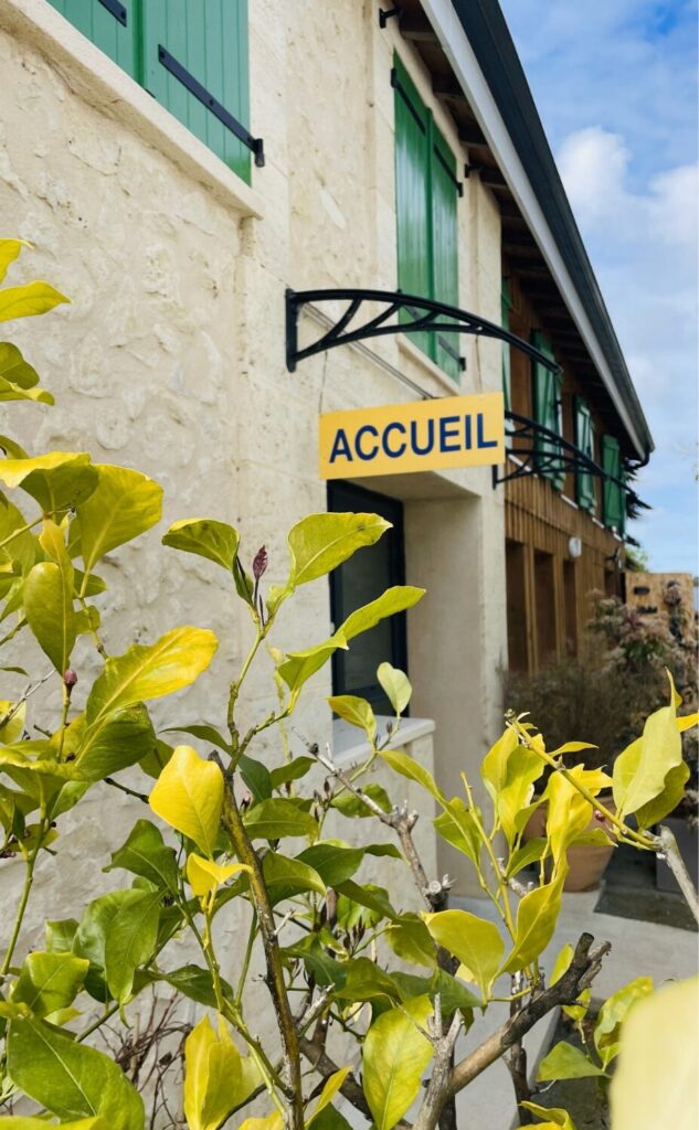 Des services pensés pour votre confort, au camping GCA, aire naturelle de camping en Gironde