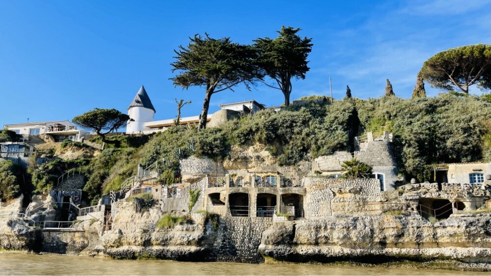 Mescher sur Gironde, à découvrir lors de vos vacances en Gironde, au camping GCA, aire naturelle de camping près d'Hourtin